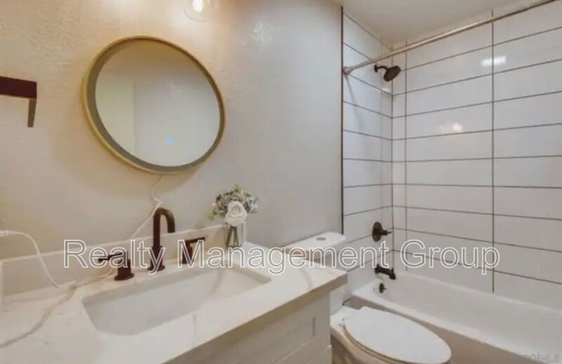 $3,700 - 3 Bed / 2.5 Bath Upgraded Townhome in The Knolls Community property image